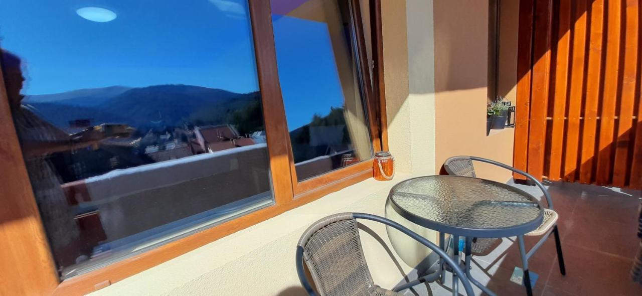 Kalinderu Skier'S Apartament Bellevue Buşteni Quarto foto